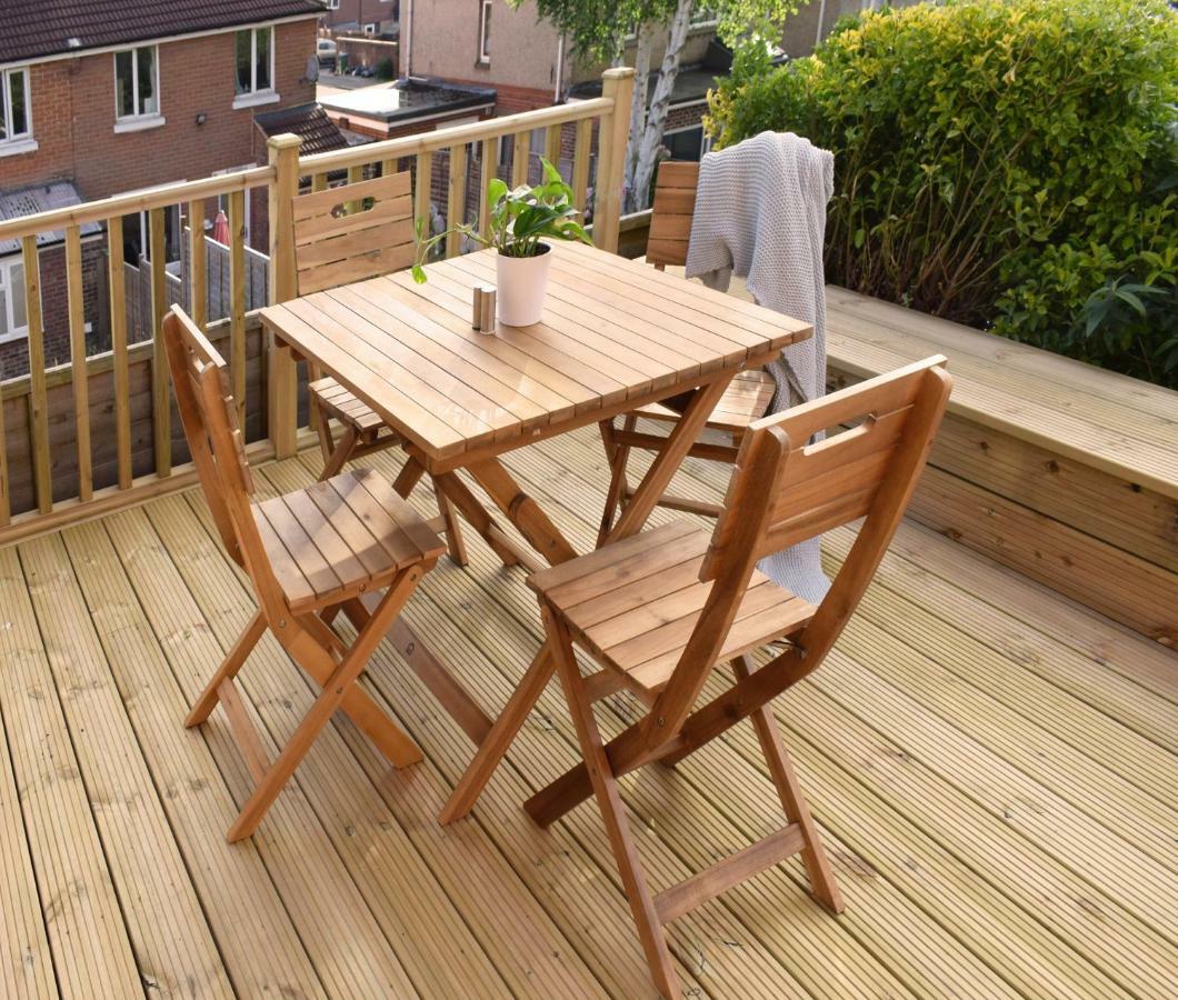 Charming Three Bed Home Near City Centre And Hospital Southampton Exterior photo